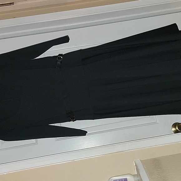 Blue Fit and Flare Dress with 3/4 Sleeves and Scoop Neck - Picture 11 of 16